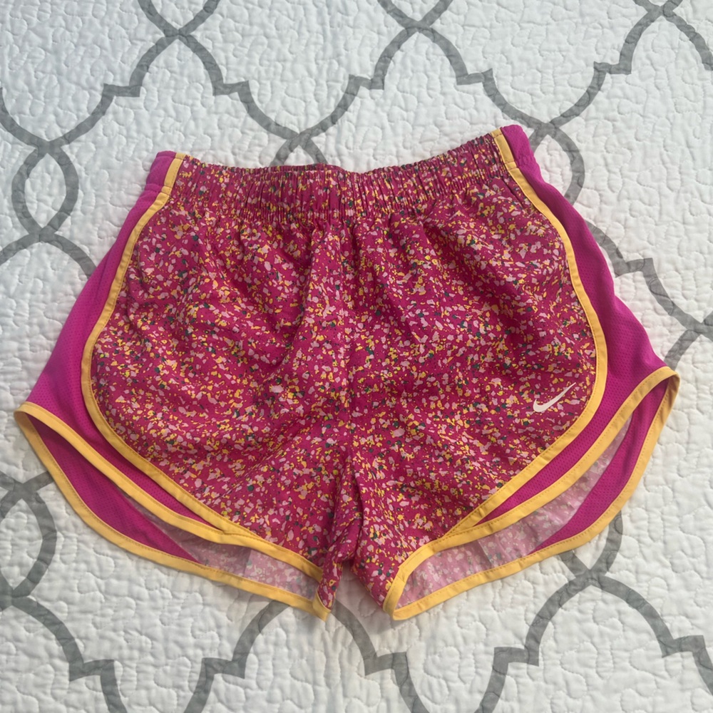 Nike Tempo Icon Clash Pink Running Shorts Women’s Size Small